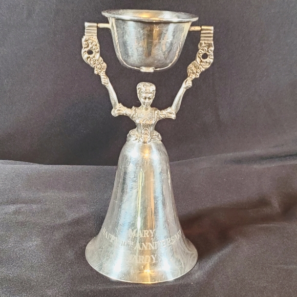 German Wedding Cup - Picture 1 of 4